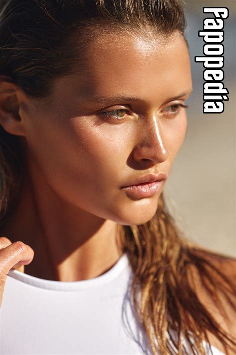 Chloe Lecareux Nude Leaks Photo 58159 Fapopedia