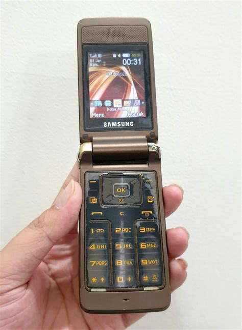 SAMSUNG FLIP GT-S3600I GOLD SERIES ORIGINAL, Telepon Seluler & Tablet ...
