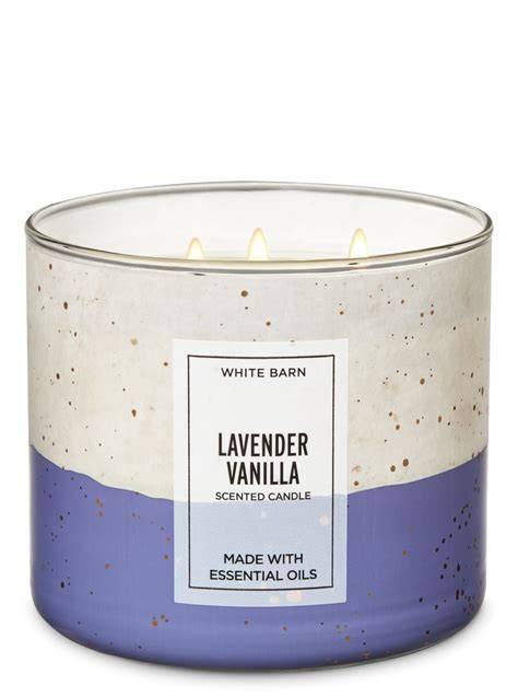 White Barn Lavender Vanilla 3 Wick Candle By Bath And Body Works With Images Bath Body Works