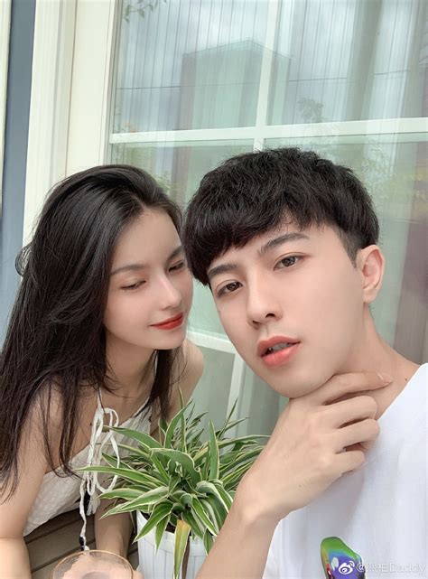 Sau năm gia đình hot nhất MXH Trung Quốc một lần nữa khiến dân tình