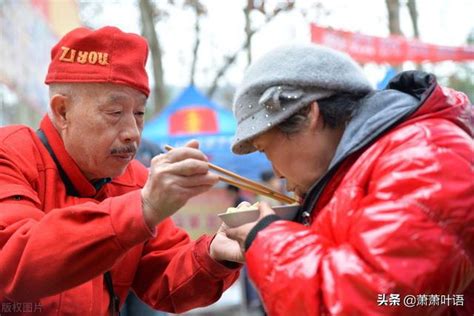 老年痴呆患者的子女：没有健康的长寿，就是对彼此的一种折磨东方养生频道东方养生