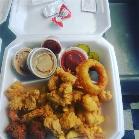 Snappy Catfish Catering Dallas Food Truck Connector