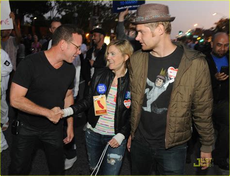 Photo Drew Barrymore Gay Marriage Rally 11 Photo 1948111 Just Jared Entertainment News