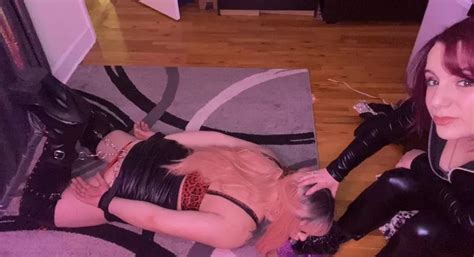 Lick My Heels Loser Nudes Femdom Nude Pics Org