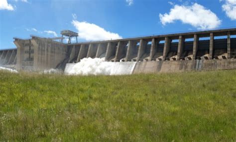 Watch Second Sluice Gate Opened At Vaal Dam At Vaalweekblad