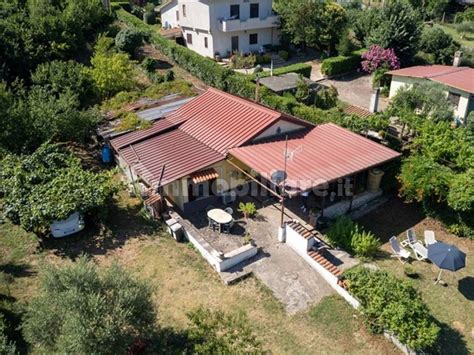 Vendita Villa Unifamiliare In Vicolo Dell Oratorio 35 Gallicano Nel