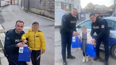 Policia e Kosovës shpërndan dhurata për fëmijët në veri të Mitrovicës