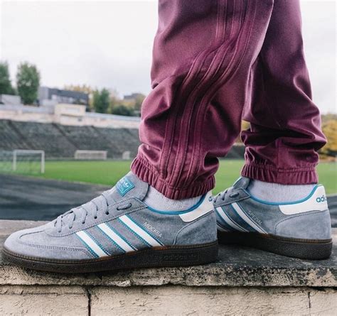 Adidas Handball SPEZIAL Москва 🇷🇺 | Кроссовки "Три полоски" | Дзен