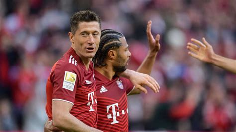 FC Bayern Verbleib Von Lewandowski Und Gnabry Immer Noch Ungewiss