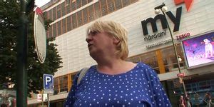 GRANNYBET He Helps Blonde Granny Tnaflix