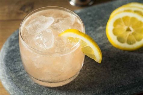 How To Make The Gin Sour