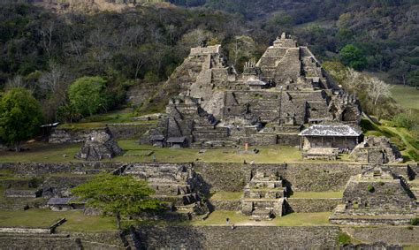 Conoce la zona arqueológica de Toniná Escapadas por México Desconocido