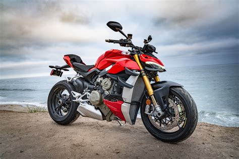 Ducati Streetfighter V4 S First Ride Review SportBikes Inc Magazine