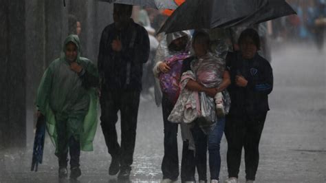 Activan Alerta Roja En Alcald As De Cdmx Por Fuertes Lluvias Este