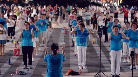 4k夜晚公园各类广场舞实拍3840x2160高清视频素材下载编号8836304实拍视频光厂vj师网