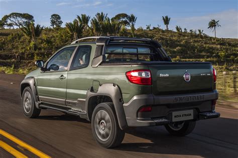 Fiat Strada 2017 ganha novas versões e parte de R 46 790 Motor Show