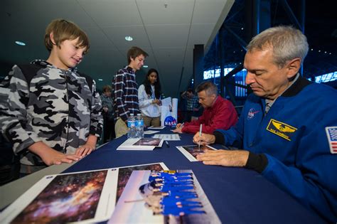 Astronaut Richard Linnehan Signs Autographs At Hubble 25th Anniversary