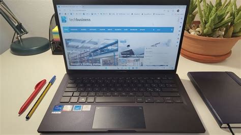 Asus Expertbook B B Recensione