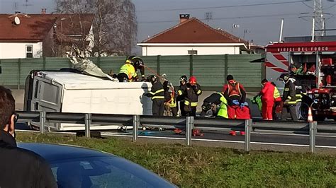 Incidente Sulla Statale 590 Muore 65enne La Gazzetta Torinese