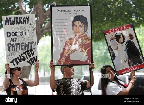 Michael Jackson Protest Hi Res Stock Photography And Images Alamy