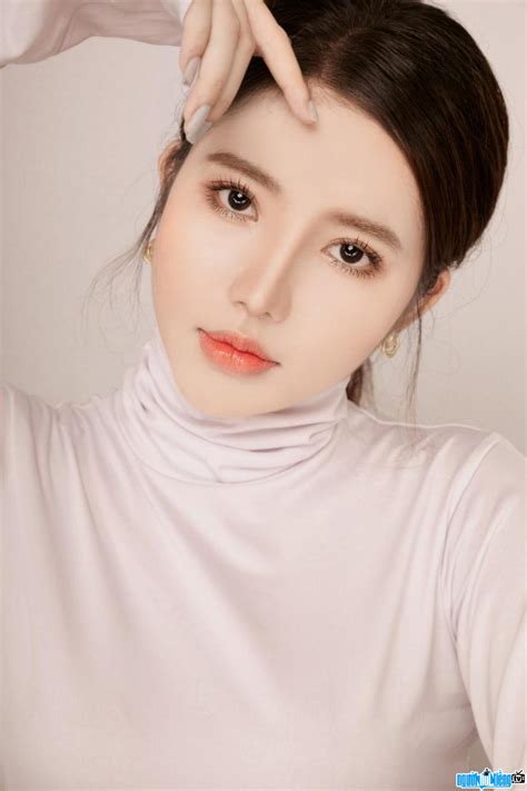 Hot Girl Hu Nh Mai Linh