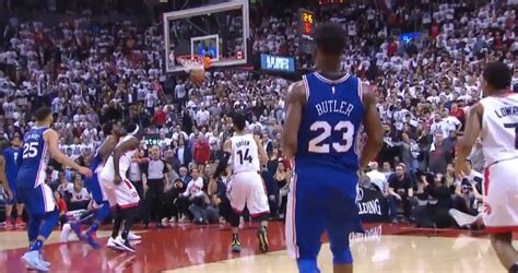 Les Sixers égalisent Chez Les Raptors 94 89 Jimmy Butler Et Sa Bande Ont Installé La Clim à