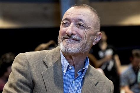 Las mejores novelas de Arturo Pérez Reverte para regalar