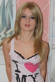 Watch Free Sarah Ann Porn Videos On Tnaflix Free Xxx Tube