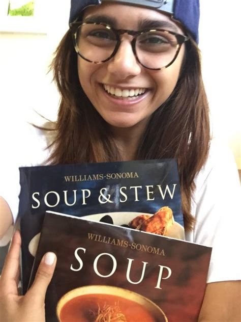 Mia Khalifa Likes Cooking Soup Porn Pic