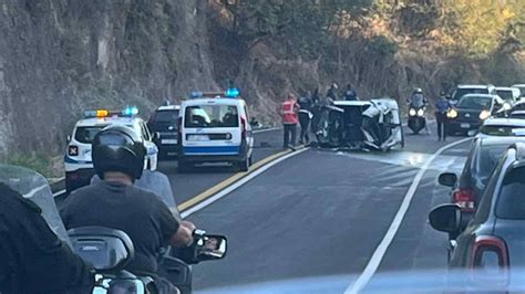 Incidente Sulla Laurentina Strada Chiusa Per Accertamenti Un Ferito