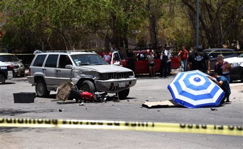 Joven motociclista muere al chocar contra camioneta en Culiacán