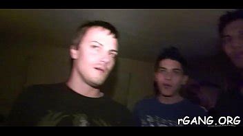 La Belleza Es Clavada En Perrito XVIDEOS