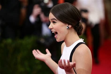 Hailee Steinfeld Teases New Music With 'Love Myself' Preview