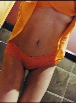 Home Pics 652 Nude Photos6111 44140 Porn Pic