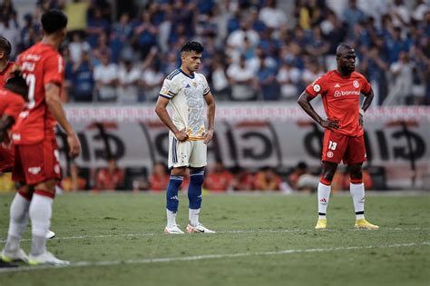 Bruno Rodrigues Chama A Responsabilidade E Manda Recado Ao Time Do Cruzeiro