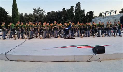 La Banda Musicale Della Guardia Di Finanza Al Teatro Greco Di