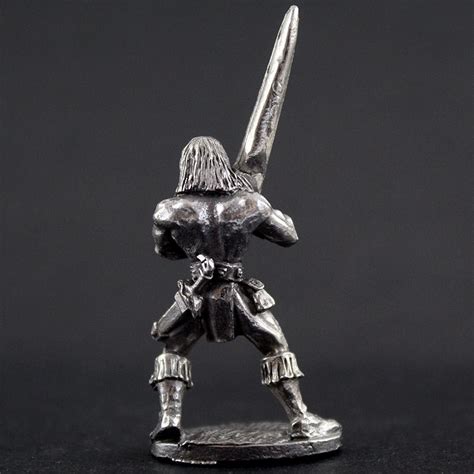 Miniatura RPG Guerreiro R 17 90 RPGMaisBarato