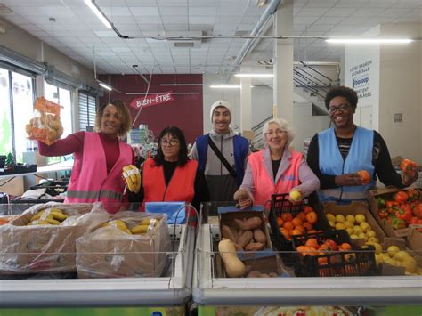 Annonay Ouverte à tous lépicerie sociale et solidaire accueille ses