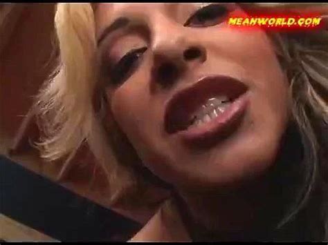 Regardez Djdjcn Chaturbate Meanbitches Carmel Moore Meanbitches Porn SpankBang