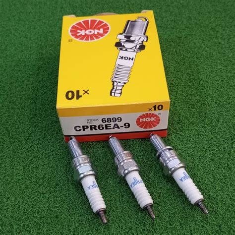 NGK SPARKPLUG CPR6EA-9 BARAKO/WAVE125/RAIDER150 per box (10pcs ...