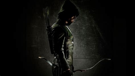 Comic-Con: CW's 'Arrow' Teases Second Season's New Characters