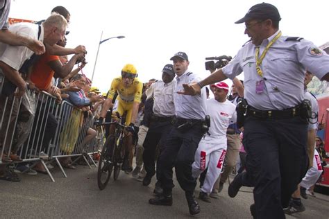 Francia moviliza 23 000 policías para proteger el Tour