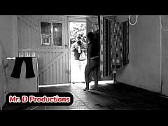 Deisyyeraldine Receiving A Delivery Man Showing Off Her Big Ass She Ends Up Fucking Bareback