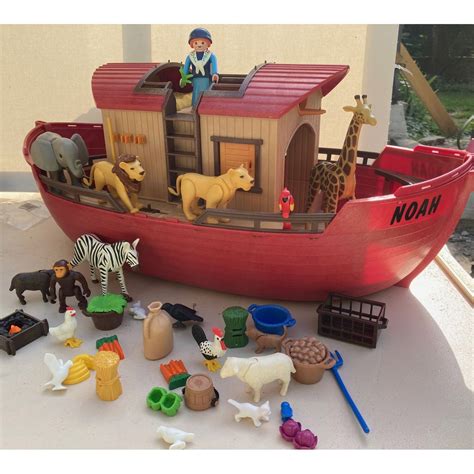 Playmobil arche de noé avec accessoires