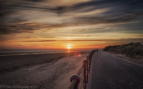 Explore the Beautiful Beaches around Southport | Albert and Victoria ...