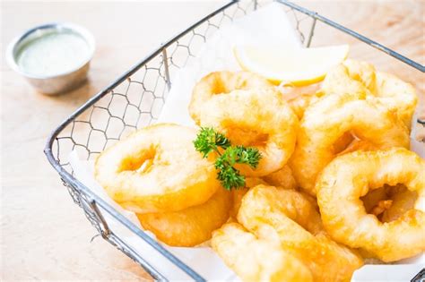 Free Photo | Calamari rings