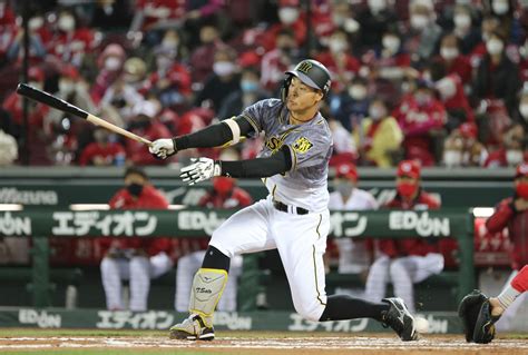 阪神佐藤輝明に試練、4連続三振で12球団最多11 プロ野球写真ニュース 日刊スポーツ