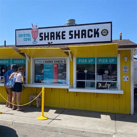 Crystal Cove Shake Shack in Newport Beach, CA (12 Photos)