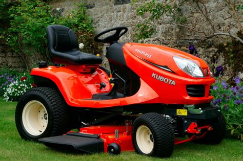 Kubota 4 Wheel Drive Lawn Tractor at Garden Equipment