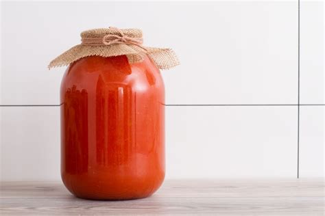 Canning Tomato Juice in a Pressure Canner and Water Bath